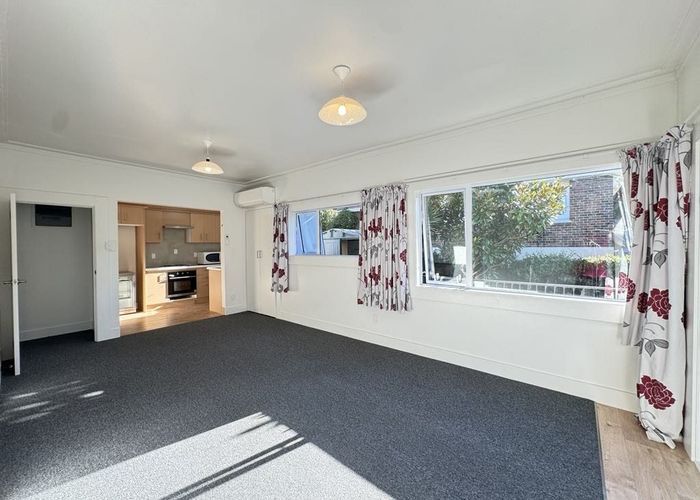  at 4 leckhampton  Court, City Centre, Dunedin, Otago