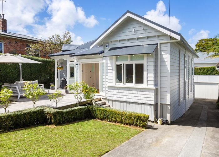  at 562 Mount Eden Road, Mount Eden, Auckland