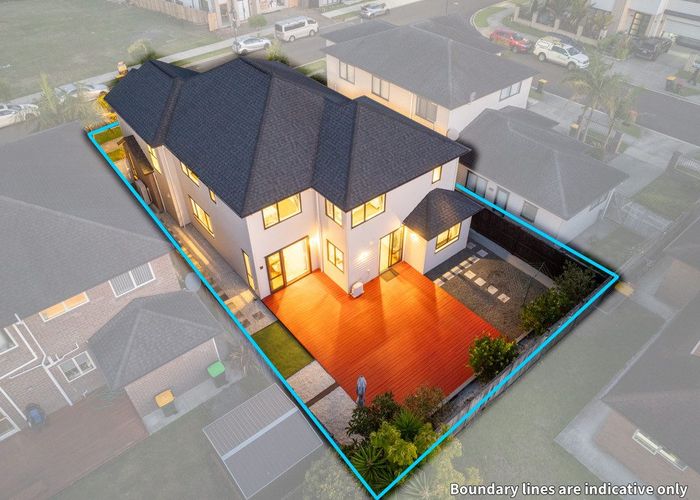  at 11 Castlebane Drive, Flat Bush, Auckland
