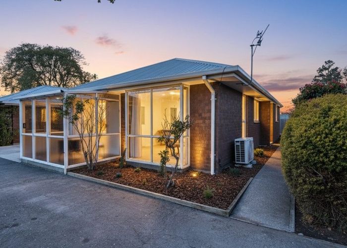  at 3/8 Peverel Street, Riccarton, Christchurch