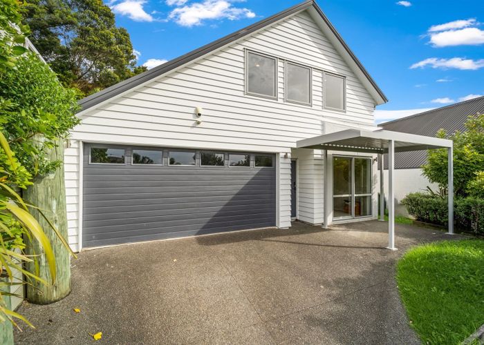  at 15 Nimstedt Avenue, Oteha, Auckland