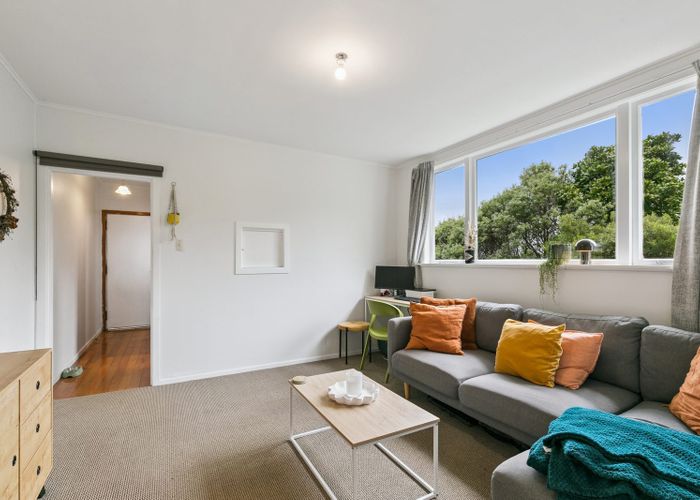  at 3/8 Mataroa Avenue, Northland, Wellington, Wellington