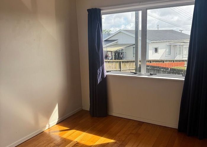  at 1/19A Seaview Terrace, Mount Albert, Auckland City, Auckland