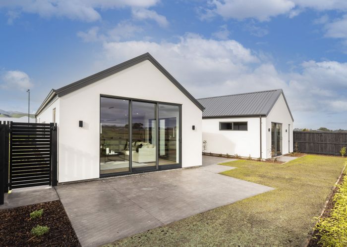  at 100 Skibbereen Drive, Halswell, Christchurch City, Canterbury