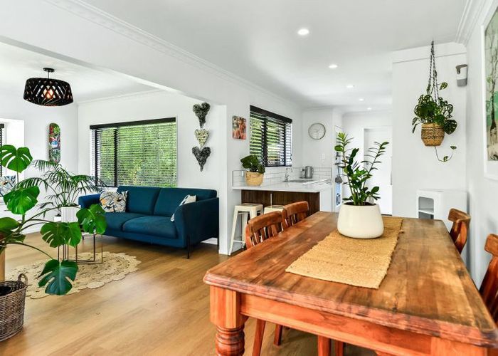  at 12 McLaren Place, Chedworth Park, Hamilton, Waikato