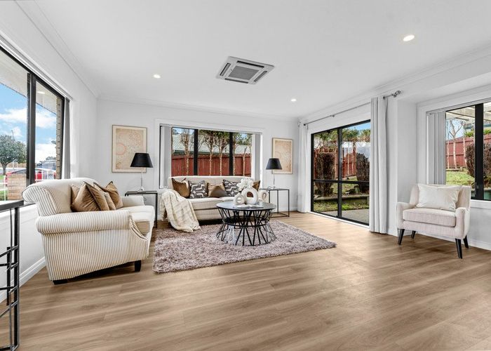  at 26 Glenveagh Park Drive, Weymouth, Manukau City, Auckland