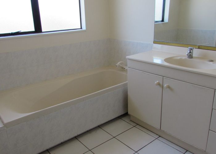  at 10B Brixton, Mount Eden, Auckland City, Auckland
