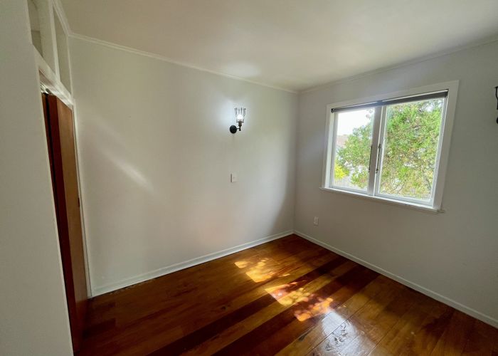  at 5/1710 Great North Road, Avondale, Auckland City, Auckland