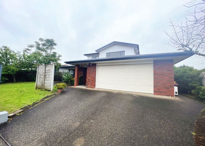  at 21 Dianne Louise, Bucklands Beach, Manukau City, Auckland