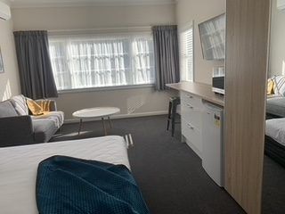  at 3 Mahoe Street - Room E, Melville, Hamilton, Waikato