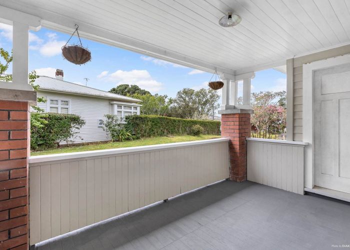  at 49 Maungakiekie Avenue, Greenlane, Auckland