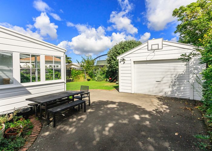  at 70 Linton Street, West End, Palmerston North