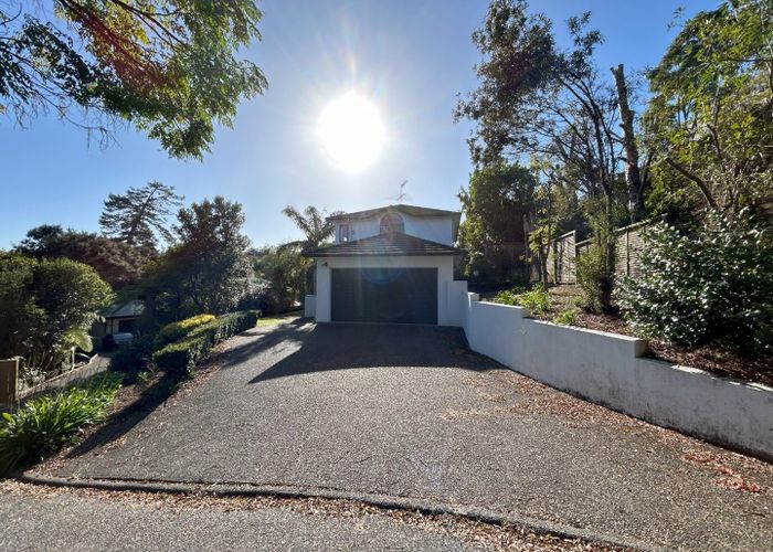  at 12B Kimberly Grove, Greenhithe, Auckland
