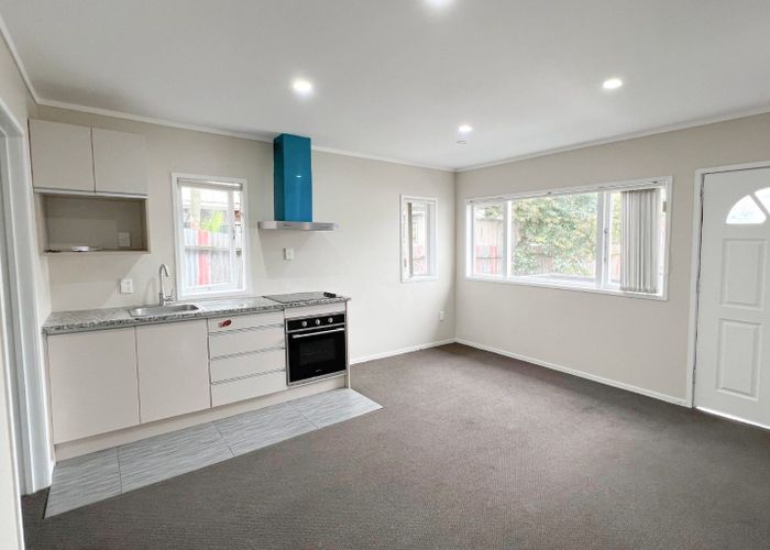  at 164 Edmonton Rd, Te Atatu South, Waitakere City, Auckland