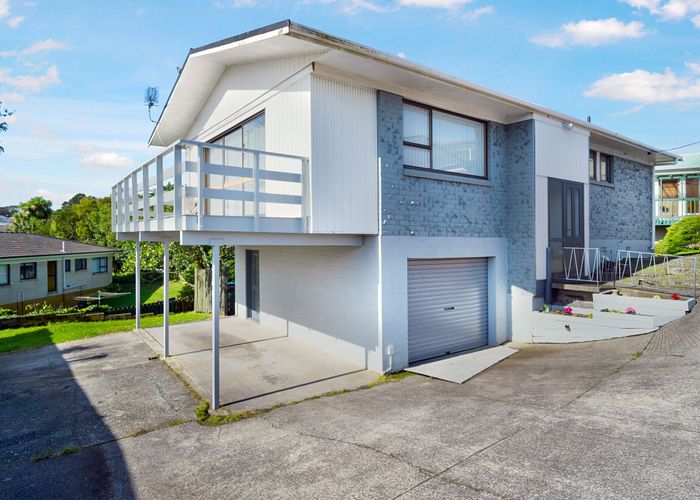  at 7B Alaunia Place, Lynfield, Auckland