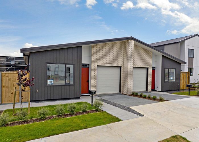  at 13 Karamu Road, Flat Bush, Manukau City, Auckland