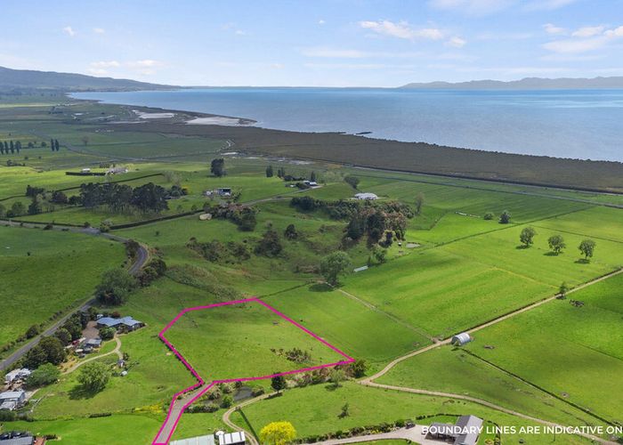  at 722B Back Miranda Road, Miranda, Waikato, Waikato