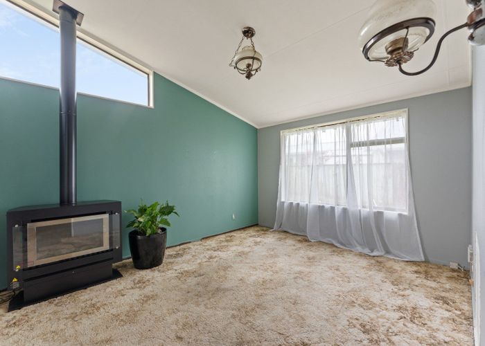  at 5 Fraser Place, Aramoho, Whanganui, Manawatu / Whanganui