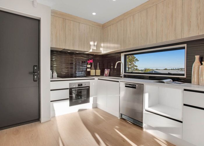  at Lot 1-7/15 Locket Road, Glenfield, North Shore City, Auckland