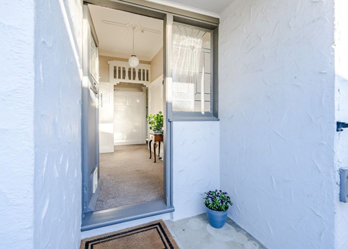  at 15 Mataora Road, Kenmure, Dunedin, Otago