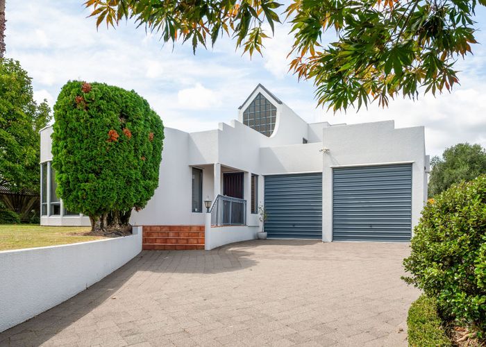  at 11 Crowden Place, Harrowfield, Hamilton, Waikato