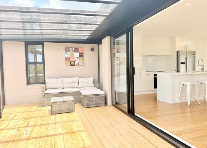  at 40A Hyde Road, Rothesay Bay, North Shore City, Auckland