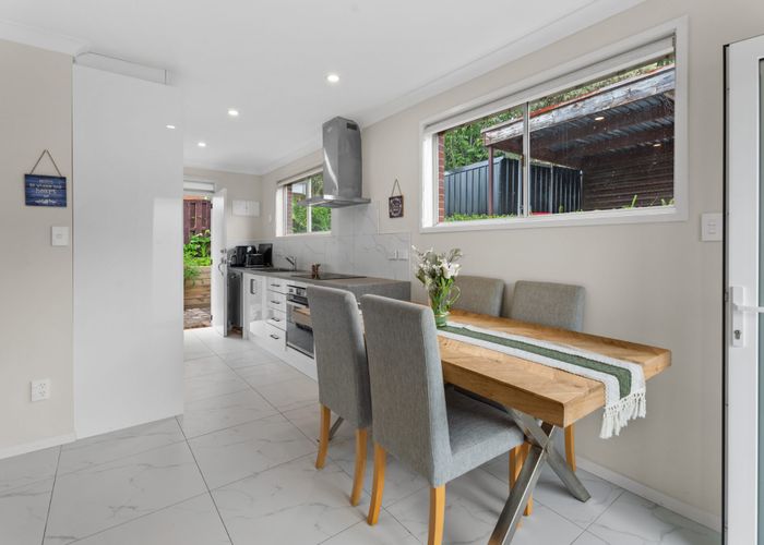  at 2/36 Gowing Drive, Meadowbank, Auckland City, Auckland