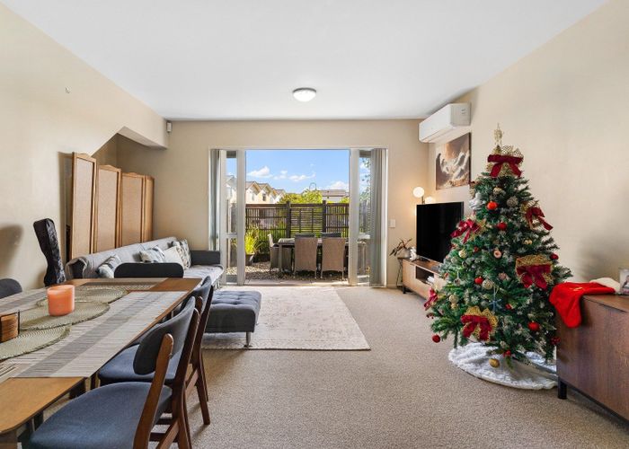  at 2/29 Haven Drive, East Tamaki, Manukau City, Auckland