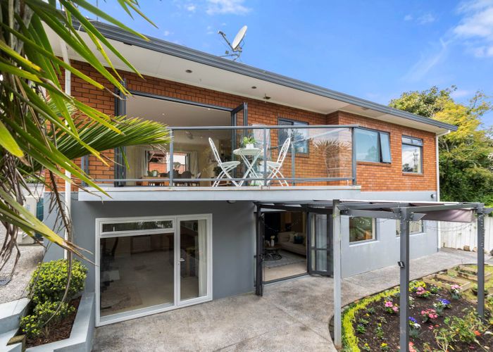  at 25B Brunton Place, Glenfield, Auckland
