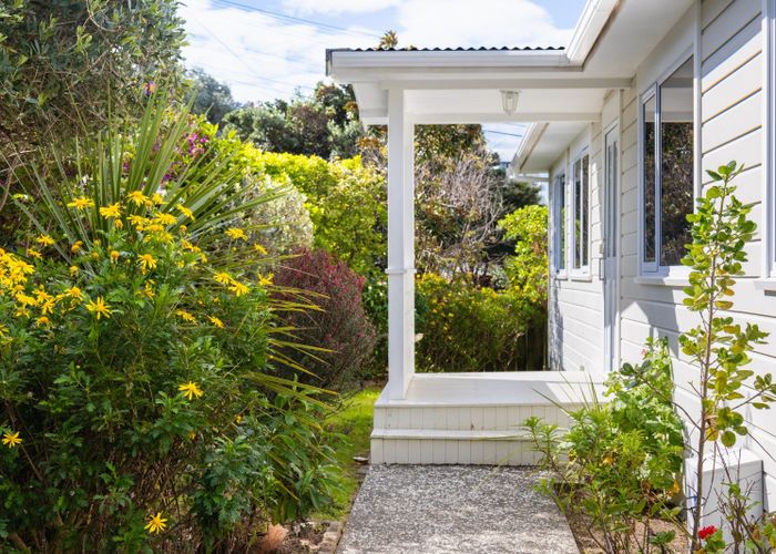  at 15 Bluegum Road, Paraparaumu Beach, Paraparaumu