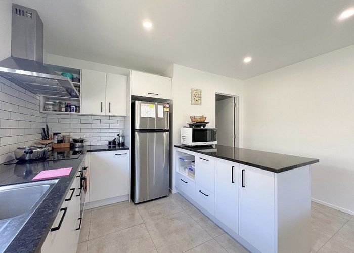  at 1/16 Maanihi Drive, Rototuna North, Hamilton