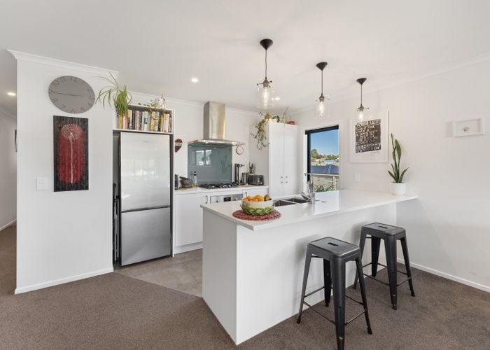  at 155 Waipounamu Drive, Kelson, Lower Hutt
