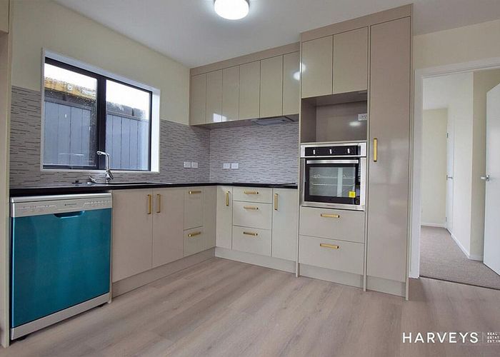  at 12 Pleasant Road, Glen Eden, Waitakere City, Auckland