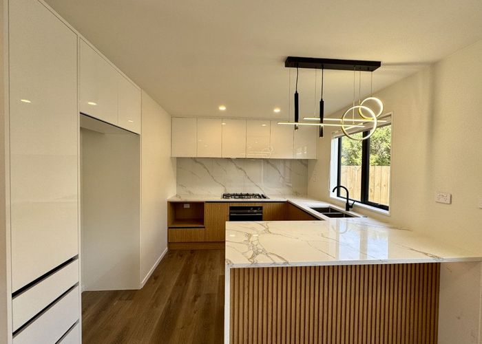  at 40C Centorian Dr, Windsor Park, North Shore City, Auckland