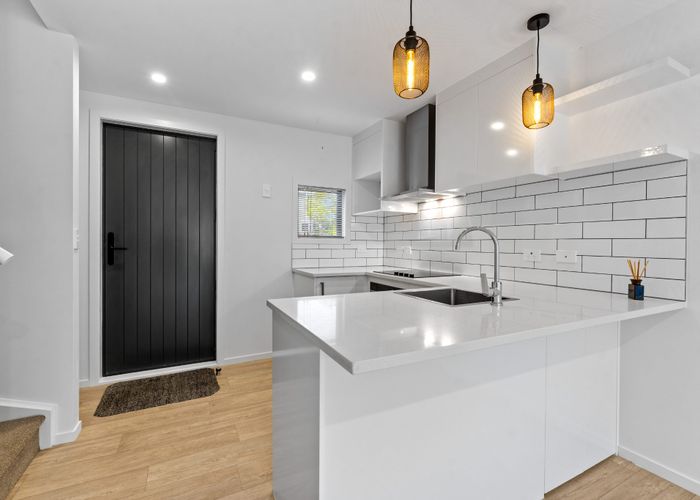  at 17/694 Whangaparaoa Road, Stanmore Bay, Whangaparaoa