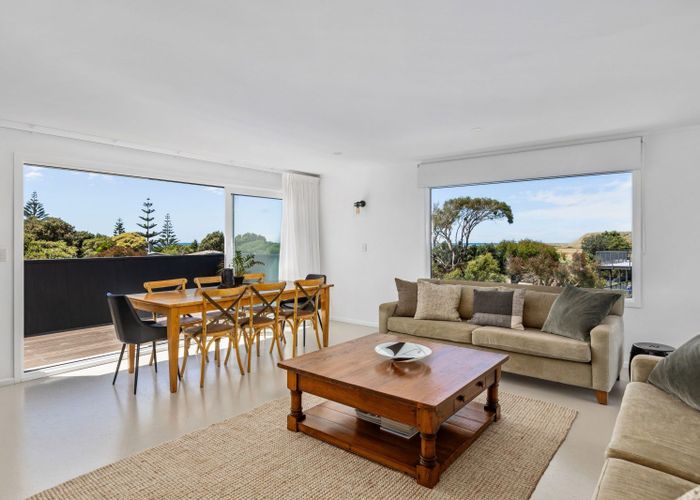  at 16 Tamarisk Drive, Riversdale Beach, Masterton