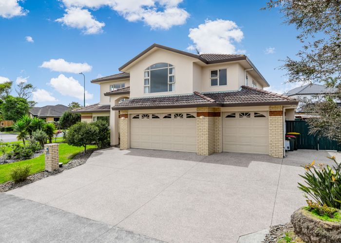  at 2 Dalcross Drive, Flat Bush, Manukau City, Auckland