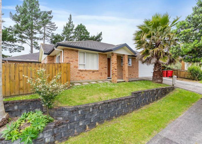  at 2 Richard Halse Drive, Manurewa, Auckland