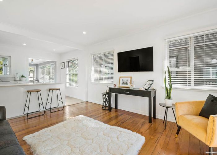  at 113a Nile Road, Milford, North Shore City, Auckland