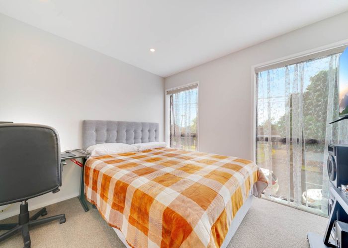  at 3/2 Parson Lane, Papatoetoe, Manukau City, Auckland