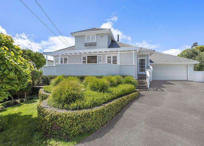  at 14 St Oswalds Road, Greenlane, Auckland City, Auckland