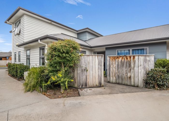  at 2/5 Jones Crescent, Melville, Hamilton