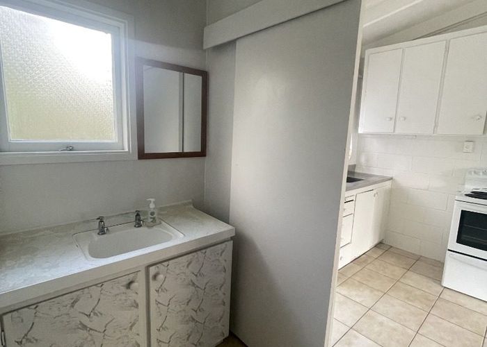  at 12/30 Fairburn Road, Otahuhu, Auckland City, Auckland