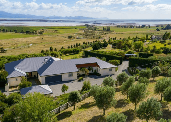  at 334 Redwood Pass Road, Redwood Pass