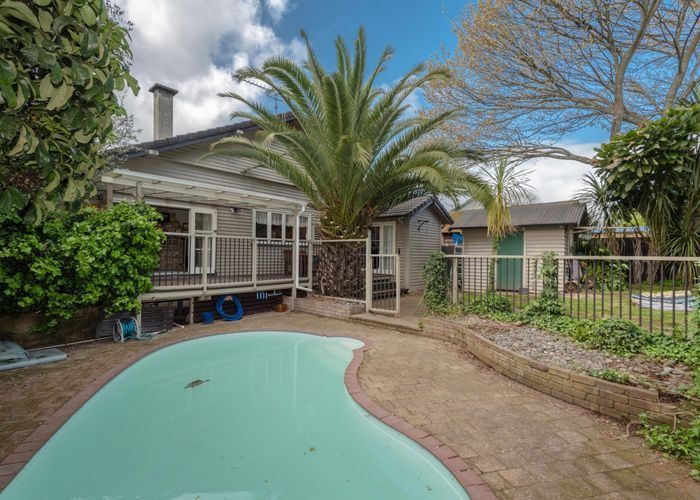  at 13 Te Aroha Street, Hamilton East, Hamilton
