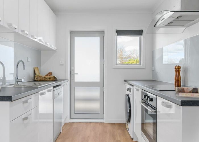  at 4/10 Avon Street, Frankton, Hamilton, Waikato