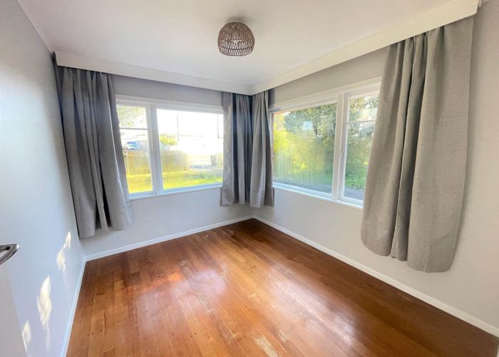  at 16 Tindall Crescent, Otara, Auckland