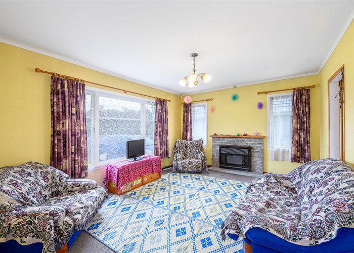  at 66 Smythe Road, Henderson, Auckland