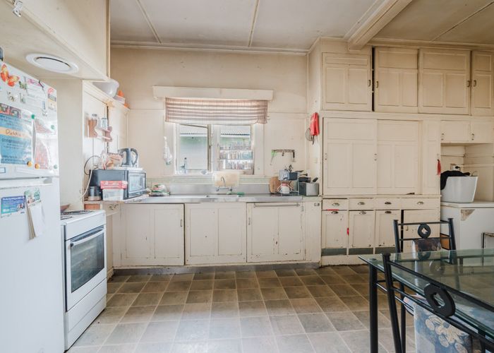  at 20 Abbotsford Street, Whitiora, Hamilton, Waikato