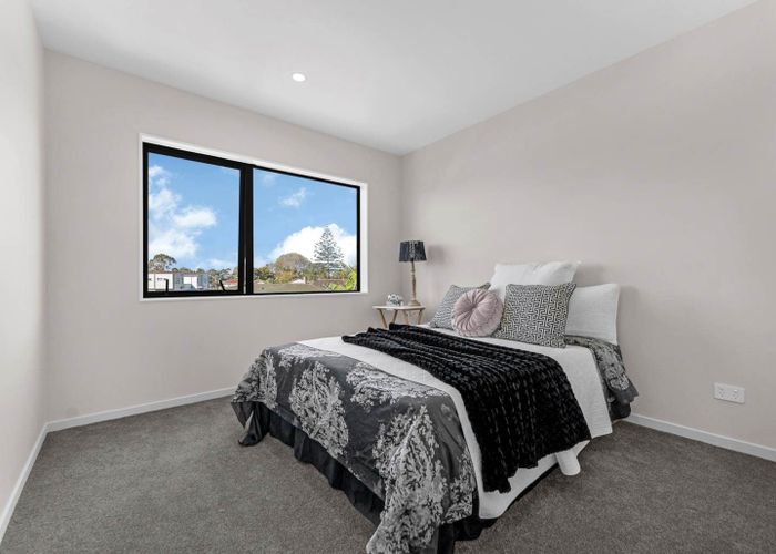  at 48b Convair Crescent, Mangere, Manukau City, Auckland